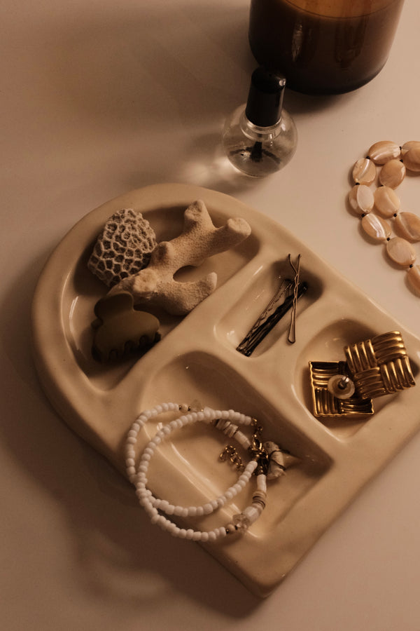 Arco Jewelry Dish - conloque 𖦹 liberárte