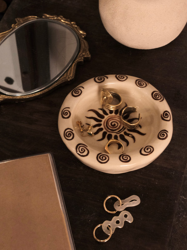 Sol Jewelry Dish - conloque 𖦹 liberárte