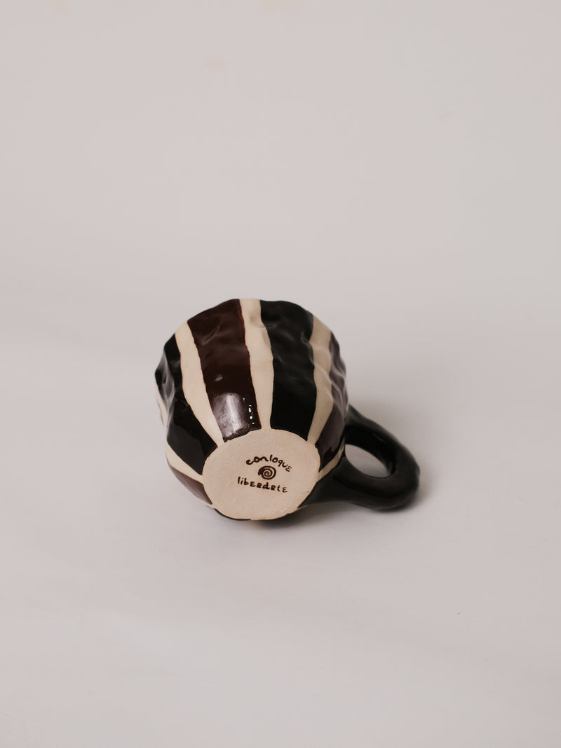 Two Tone Stripes Mug - conloque 𖦹 liberárte