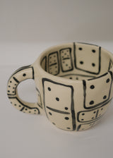 787 Dominó Mug